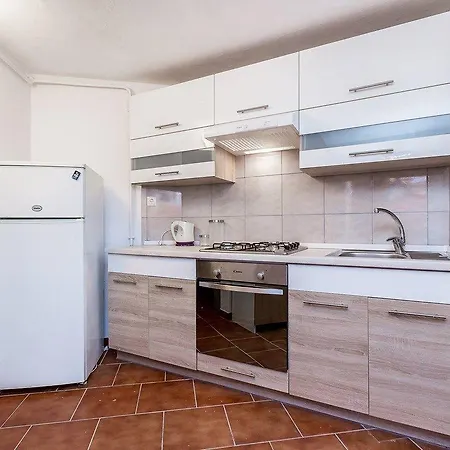 Appartamento Laky *