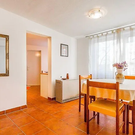 Apartament Laky